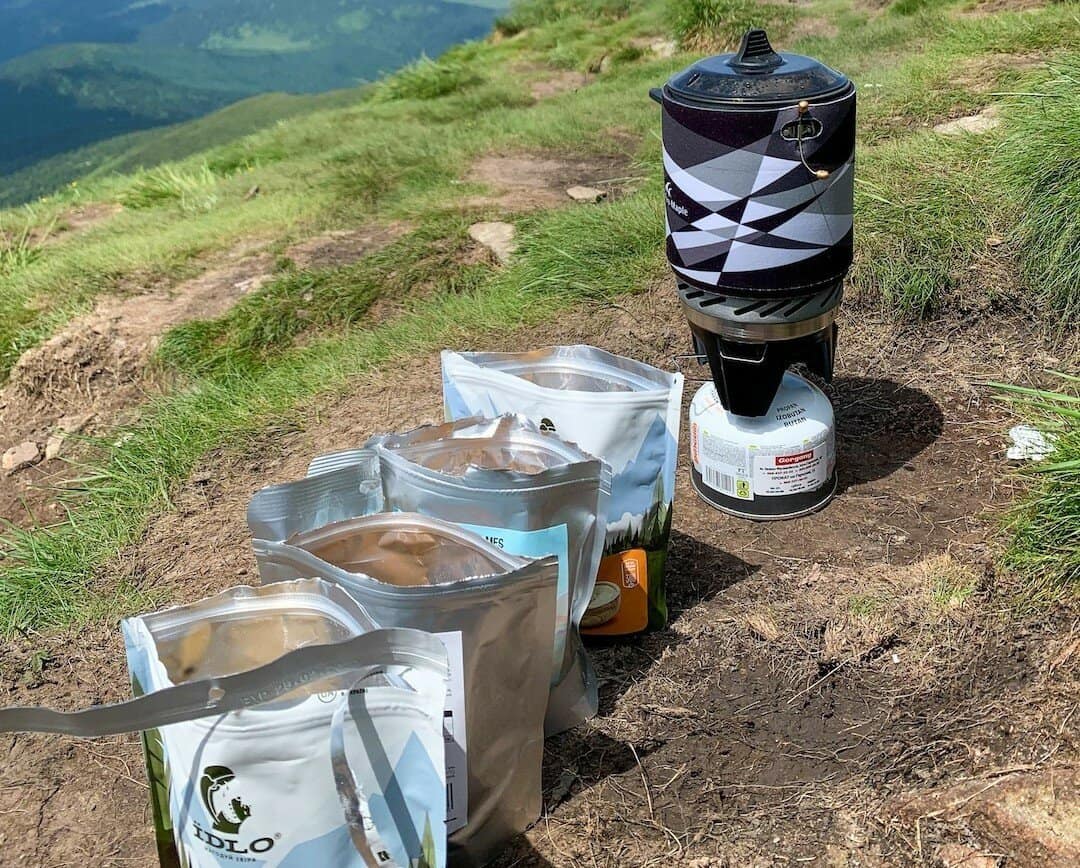 picnic with a camping stove 