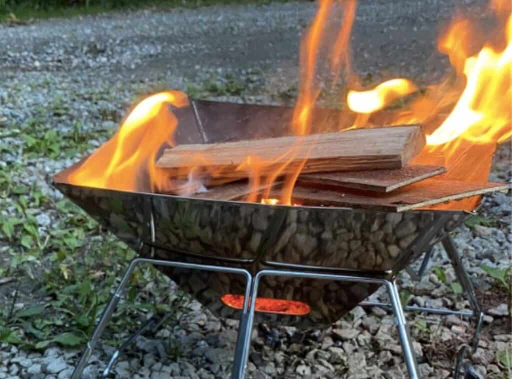 Odoland Folding Campfire Grill